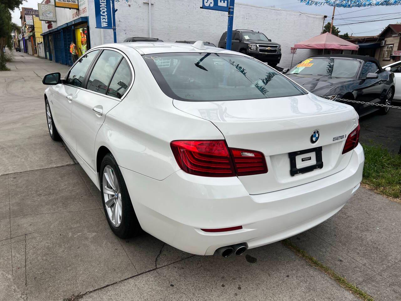 BMW 5-Series 528i 2014