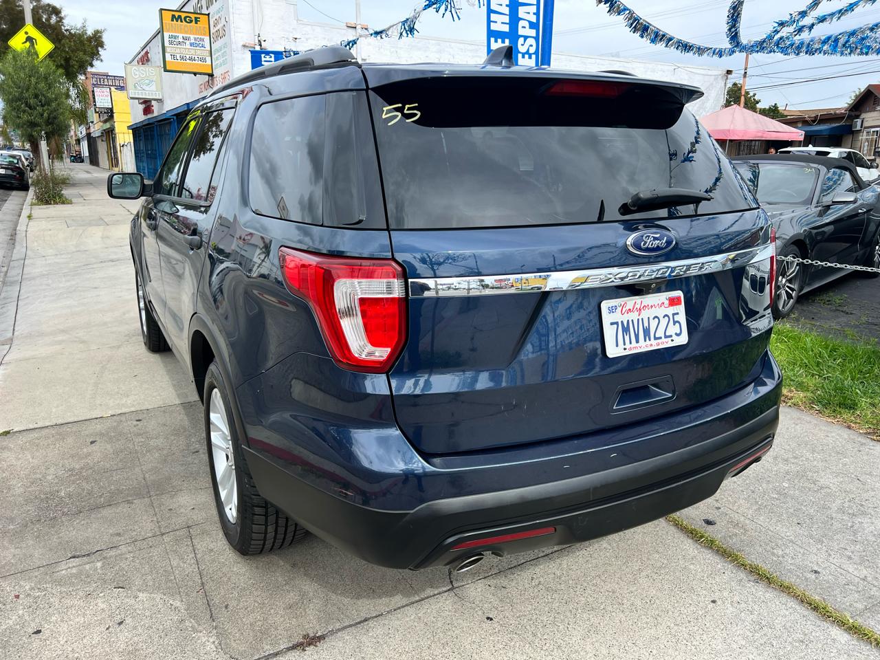 Ford Explorer Base FWD 2016