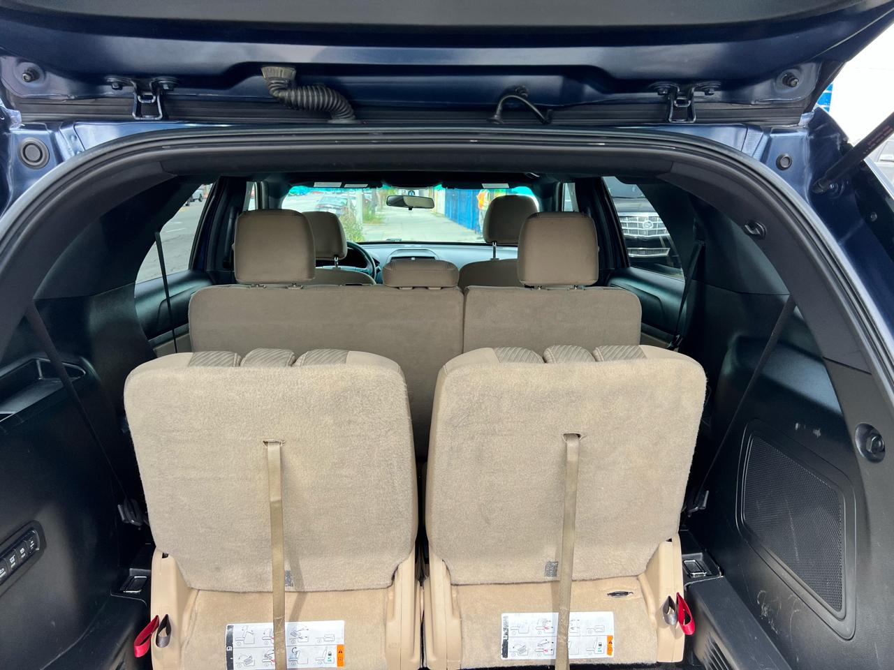 Ford Explorer Base FWD 2016