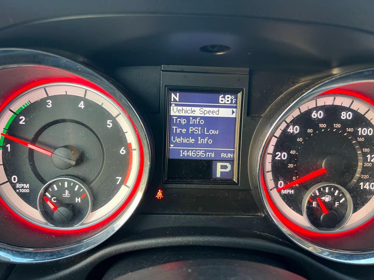 Dodge Durango Crew 2WD 2013