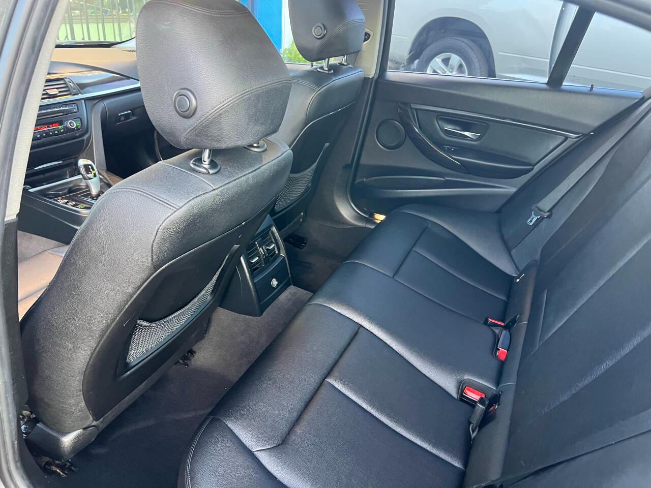 BMW 3-Series 328i SULEV 2015