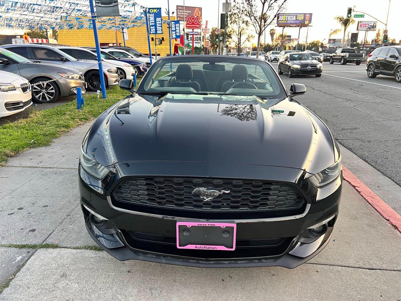 Ford Mustang V6 Convertible 2015
