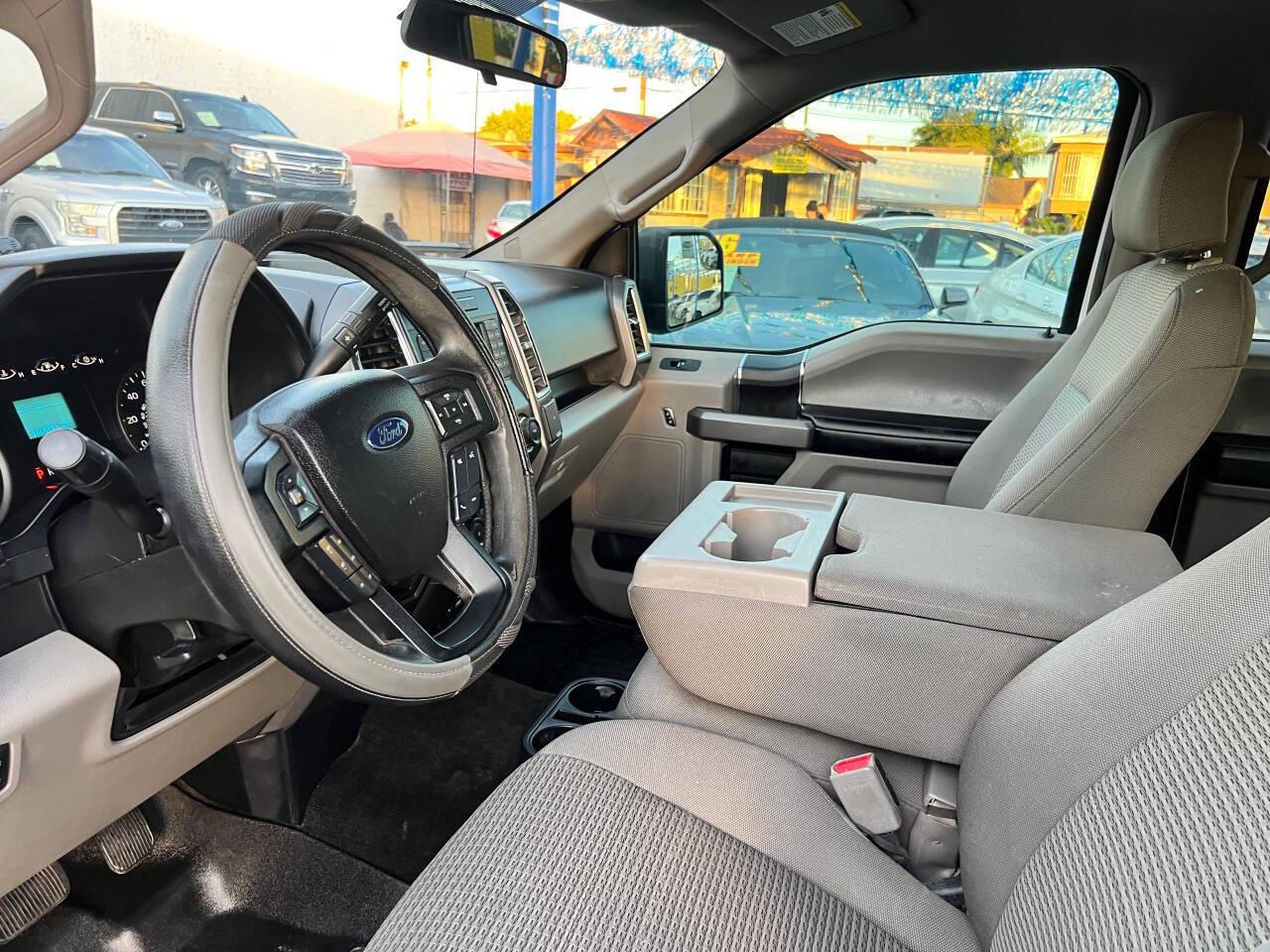 Ford F-150 XLT SuperCrew 5.5-ft. Bed 2WD 2015