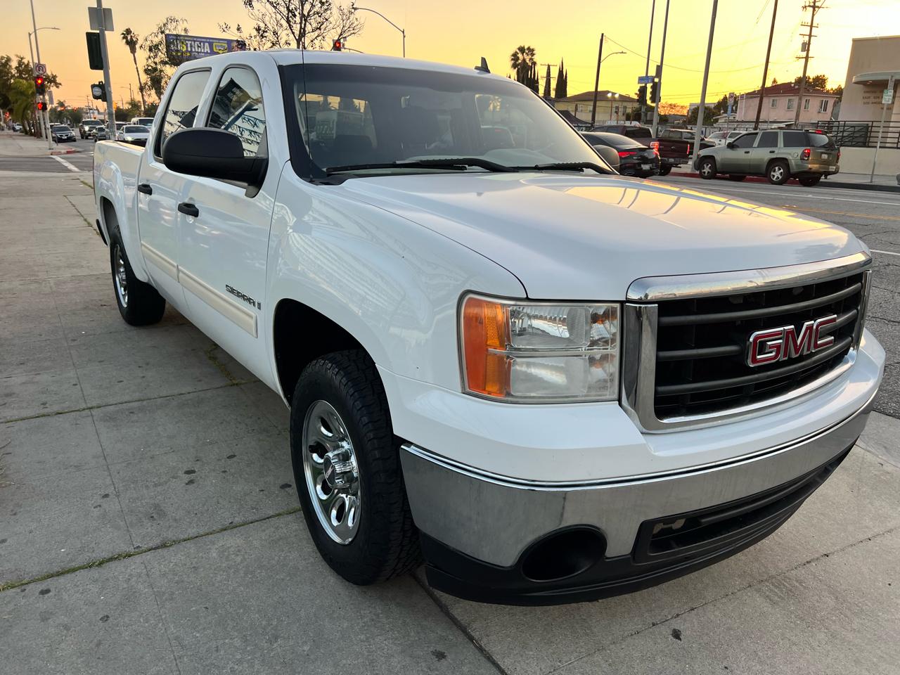 GMC Sierra 1500 2WD Crew Cab 143.5" SL 2008