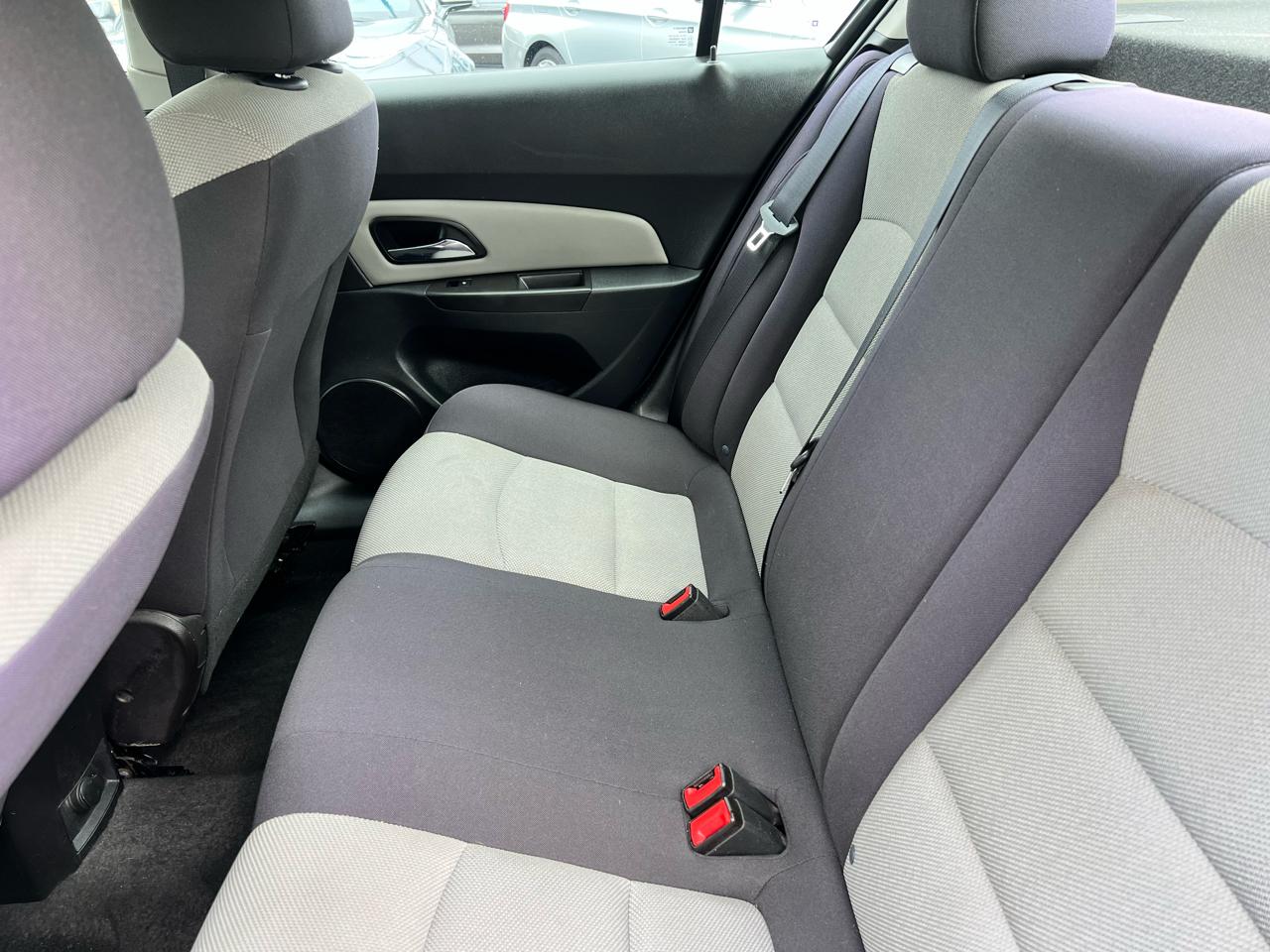 Chevrolet Cruze LS Auto 2015