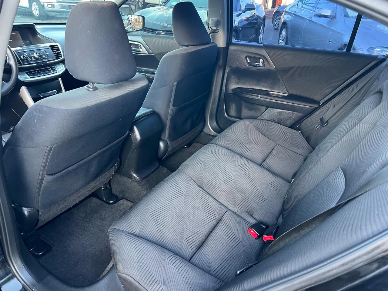 Honda Accord LX Sedan CVT 2015