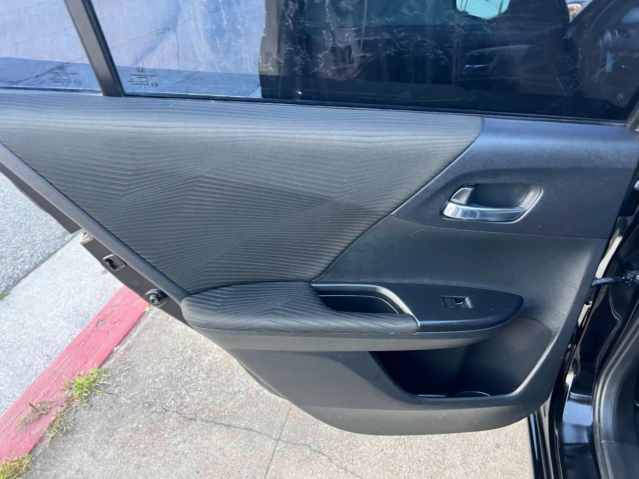 Honda Accord LX Sedan CVT 2015