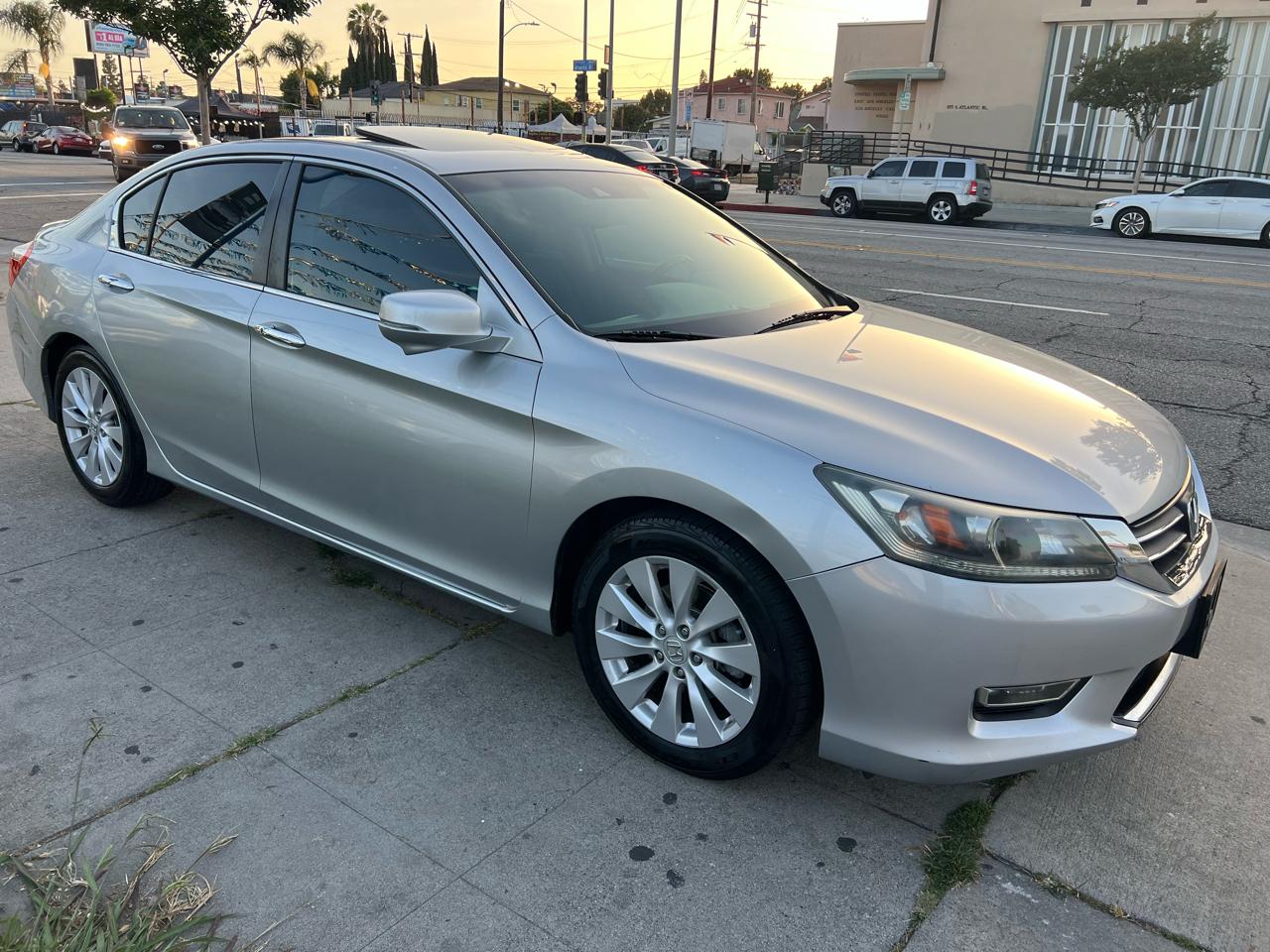 Honda Accord EX-L Sedan CVT 2013