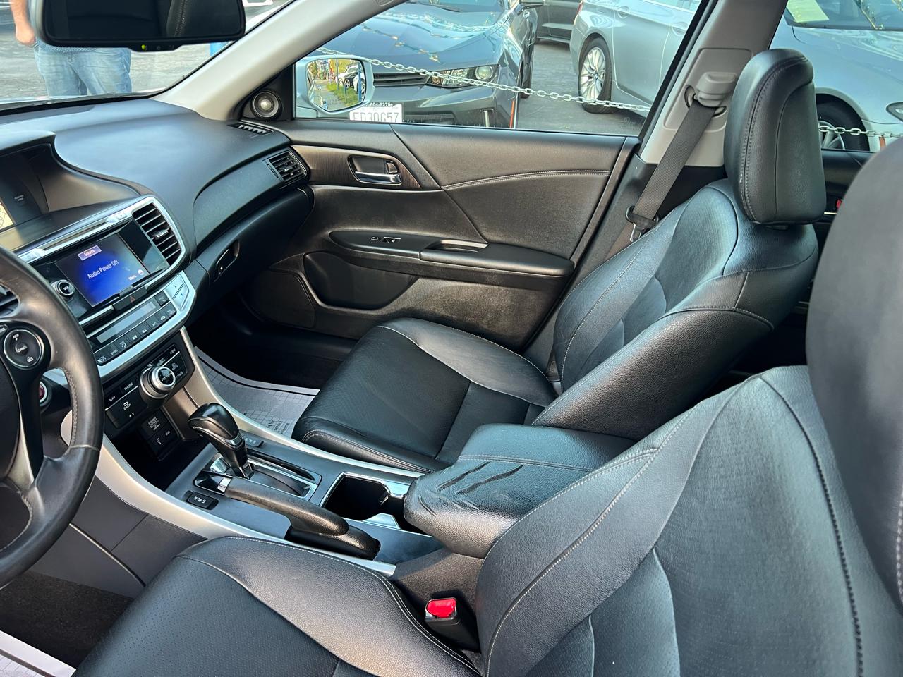 Honda Accord EX-L Sedan CVT 2013