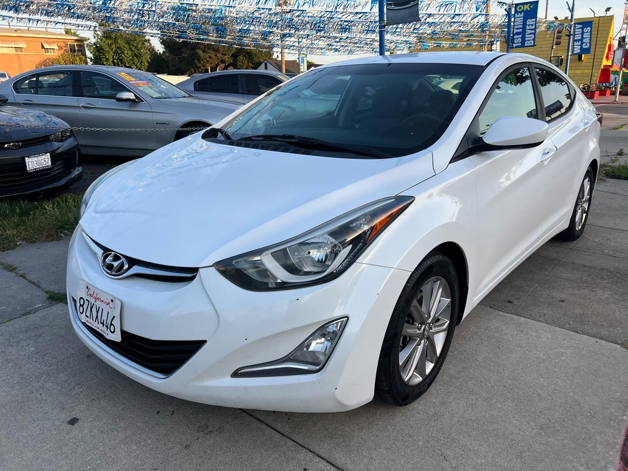 Hyundai Elantra SE 6AT 2016