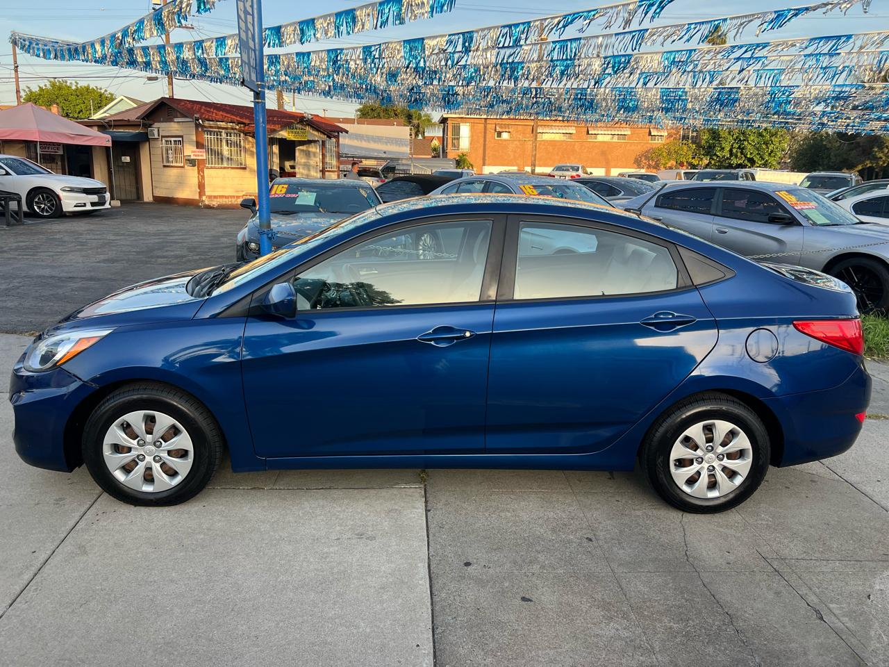 Hyundai Accent SE 4-Door 6A 2017