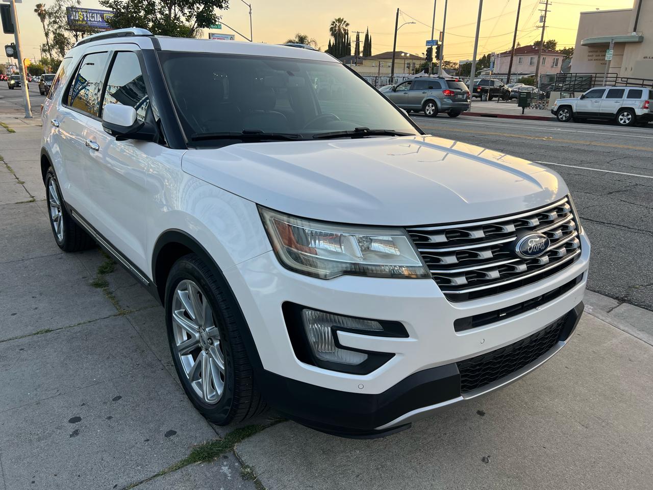 Ford Explorer Limited FWD 2017