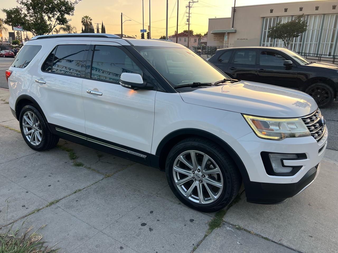 Ford Explorer Limited FWD 2017