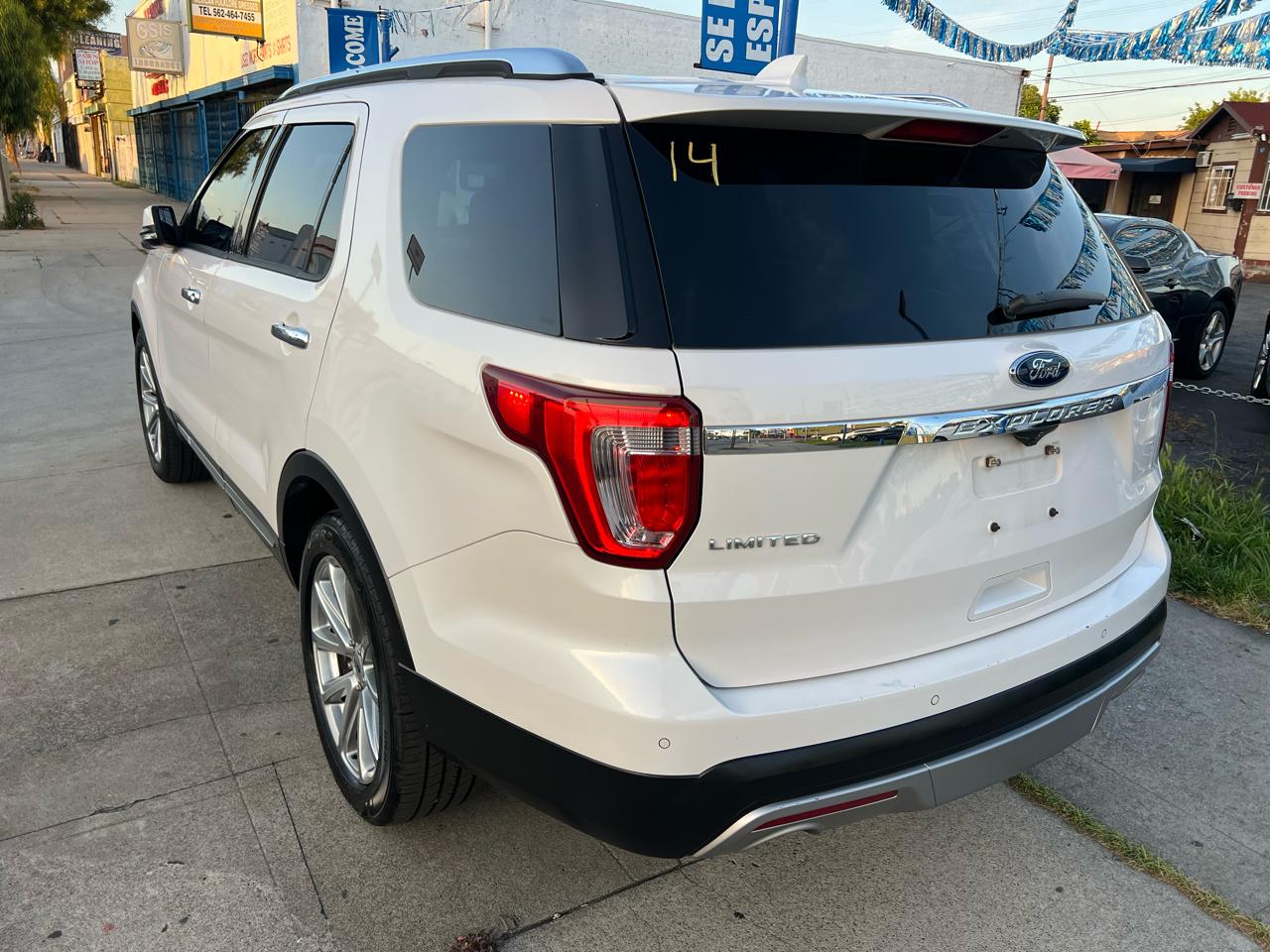 Ford Explorer Limited FWD 2017
