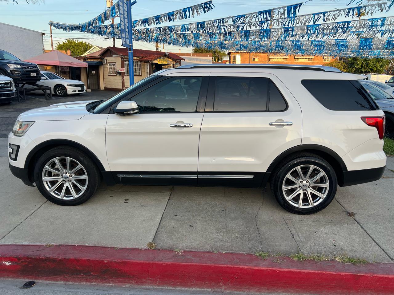 Ford Explorer Limited FWD 2017