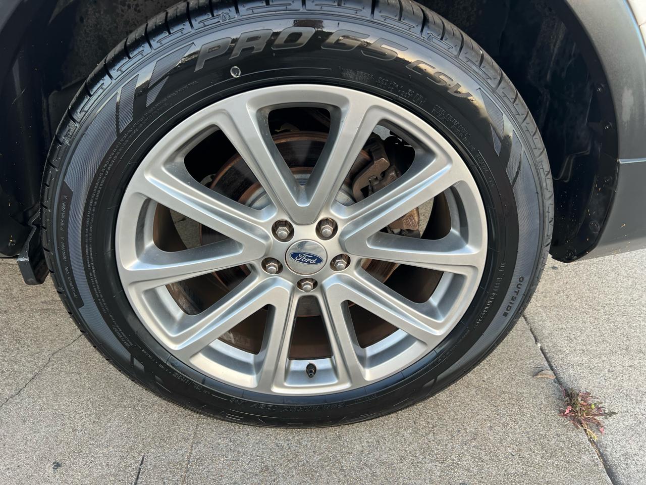 Ford Explorer Limited FWD 2017