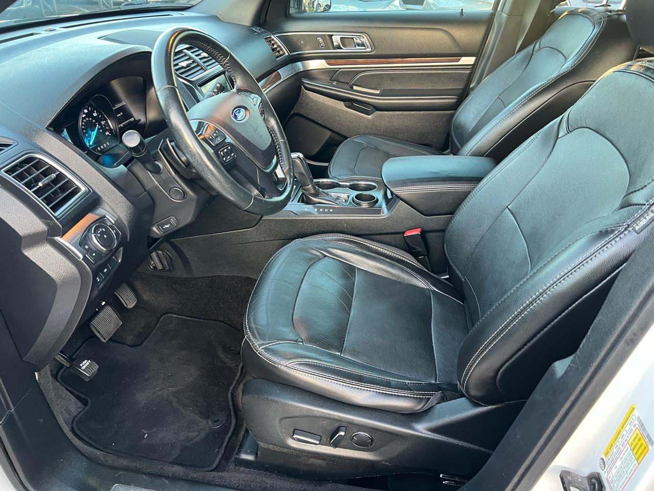 Ford Explorer Limited FWD 2017