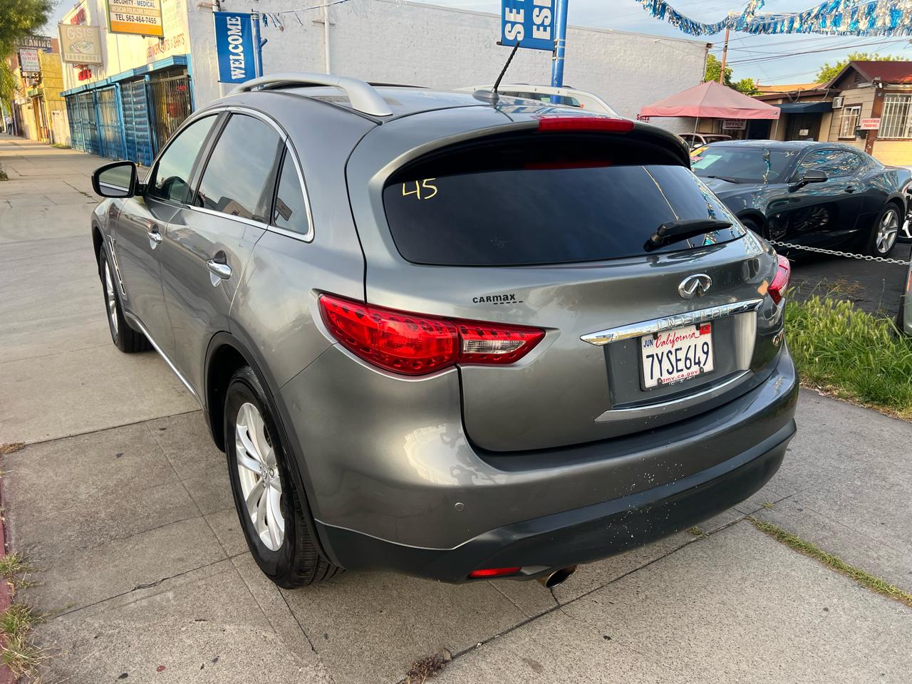 Infiniti QX70 Base AWD 2014
