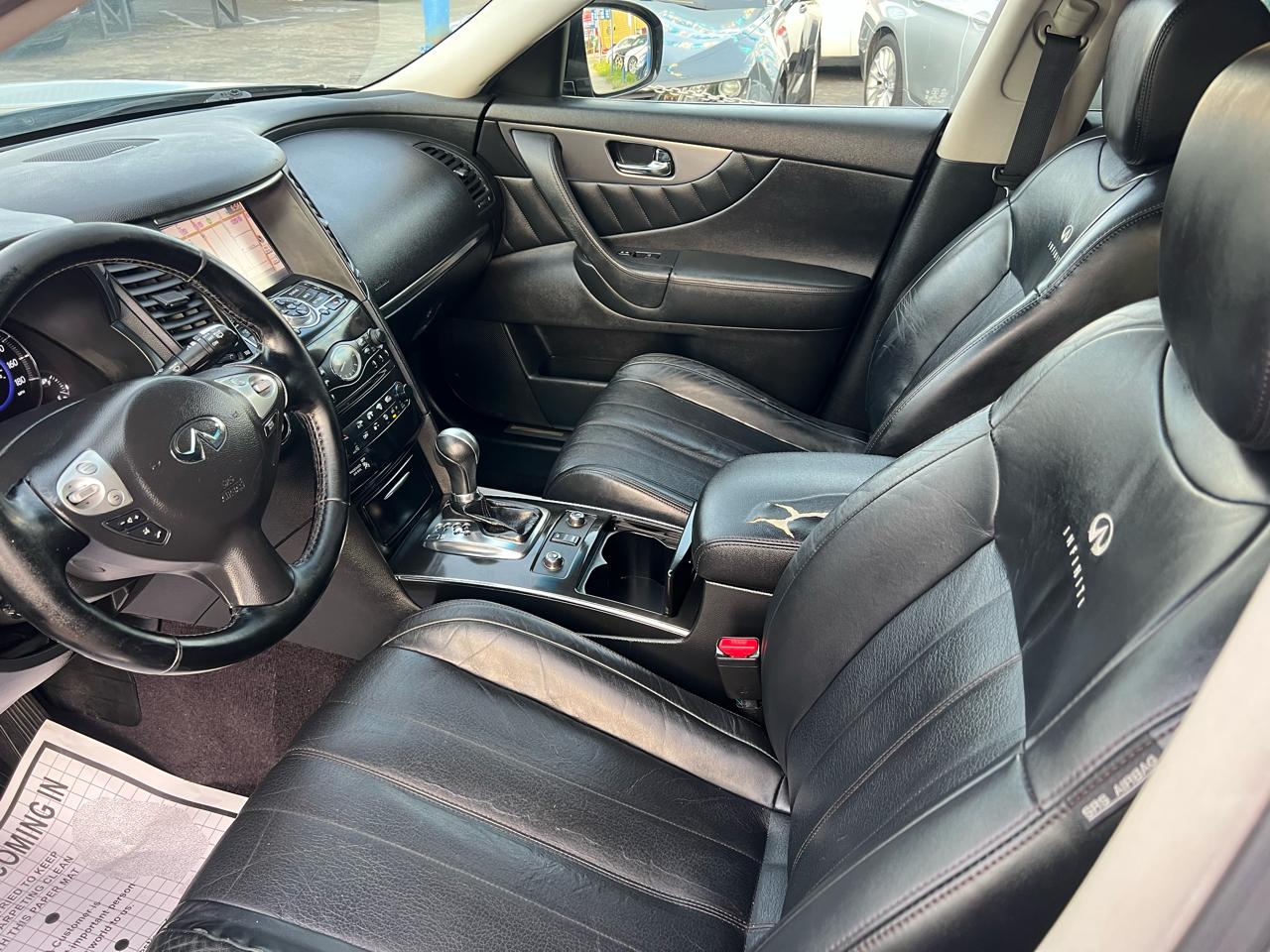 Infiniti QX70 Base AWD 2014