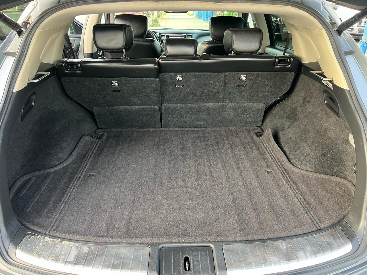 Infiniti QX70 Base AWD 2014