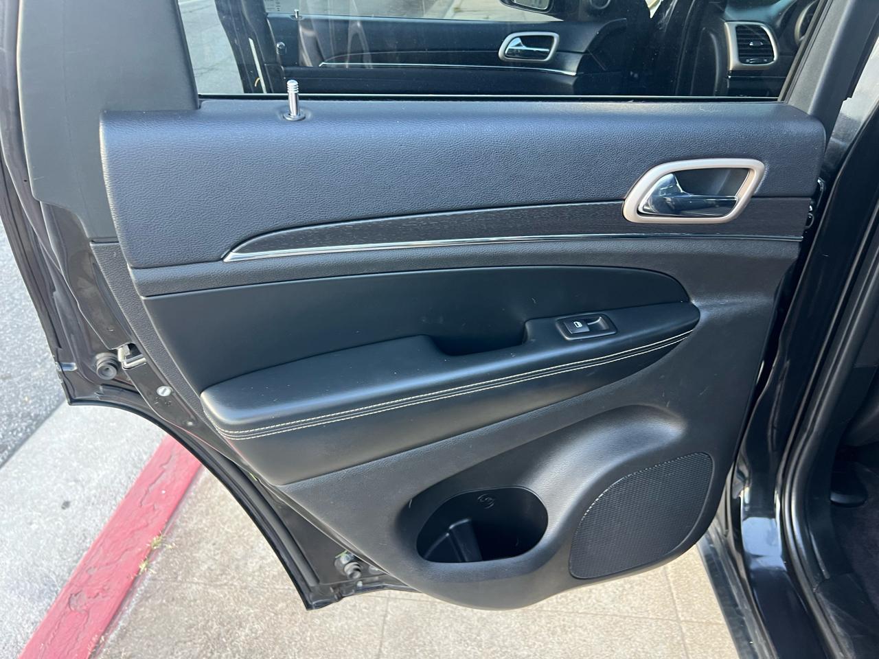 Jeep Grand Cherokee Limited 4WD 2015