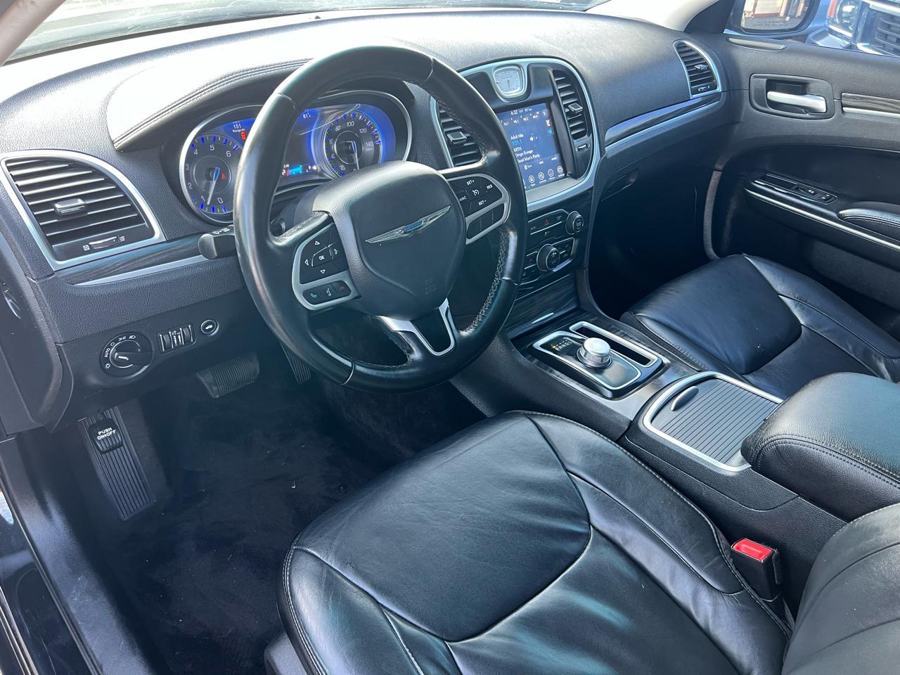 Chrysler 300 Limited RWD 2017