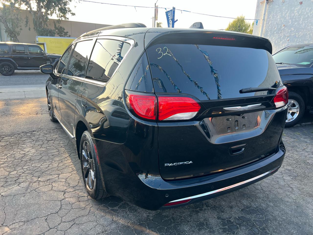 Chrysler Pacifica Touring-L 2017