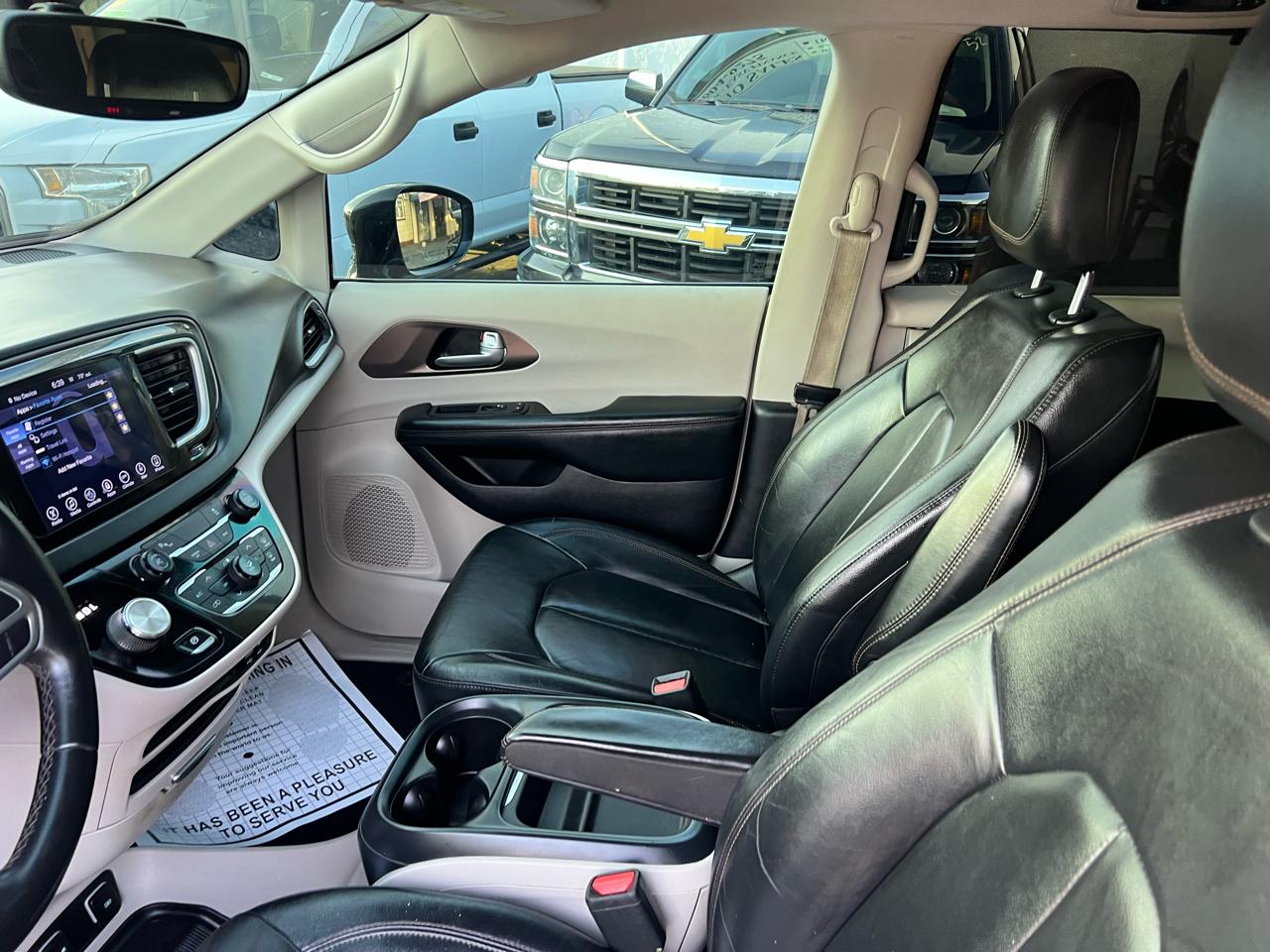 Chrysler Pacifica Touring-L 2017