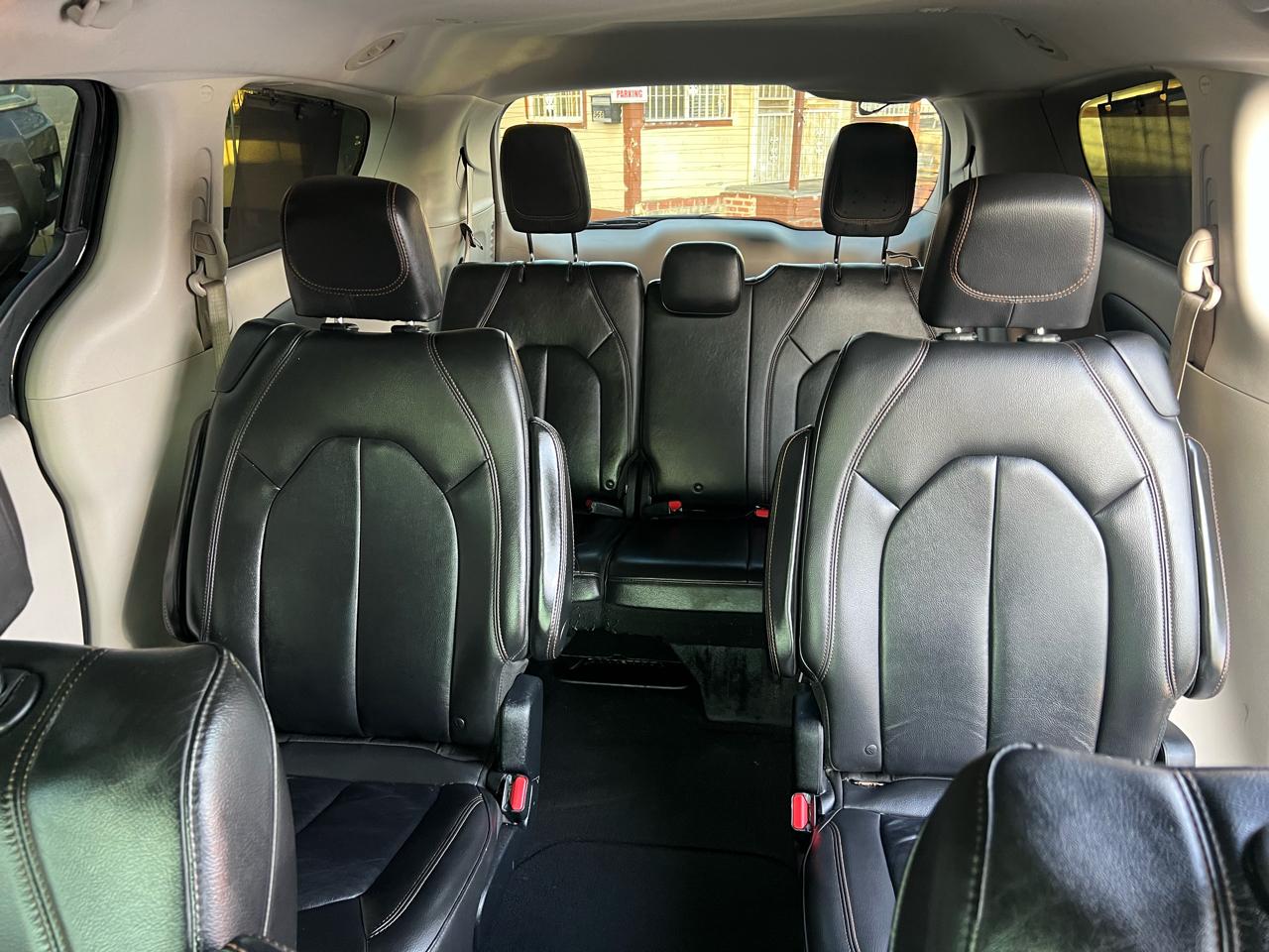 Chrysler Pacifica Touring-L 2017