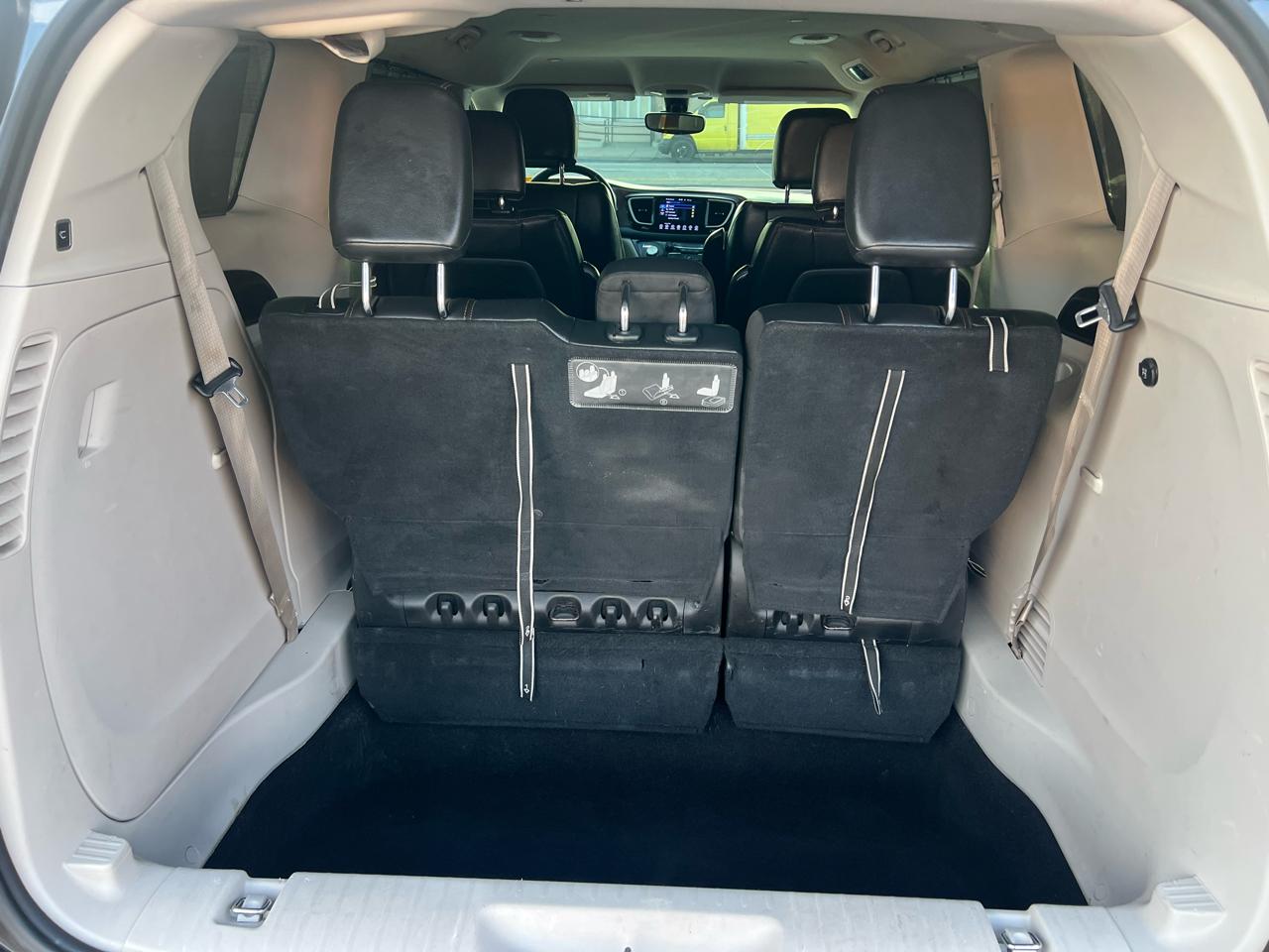 Chrysler Pacifica Touring-L 2017