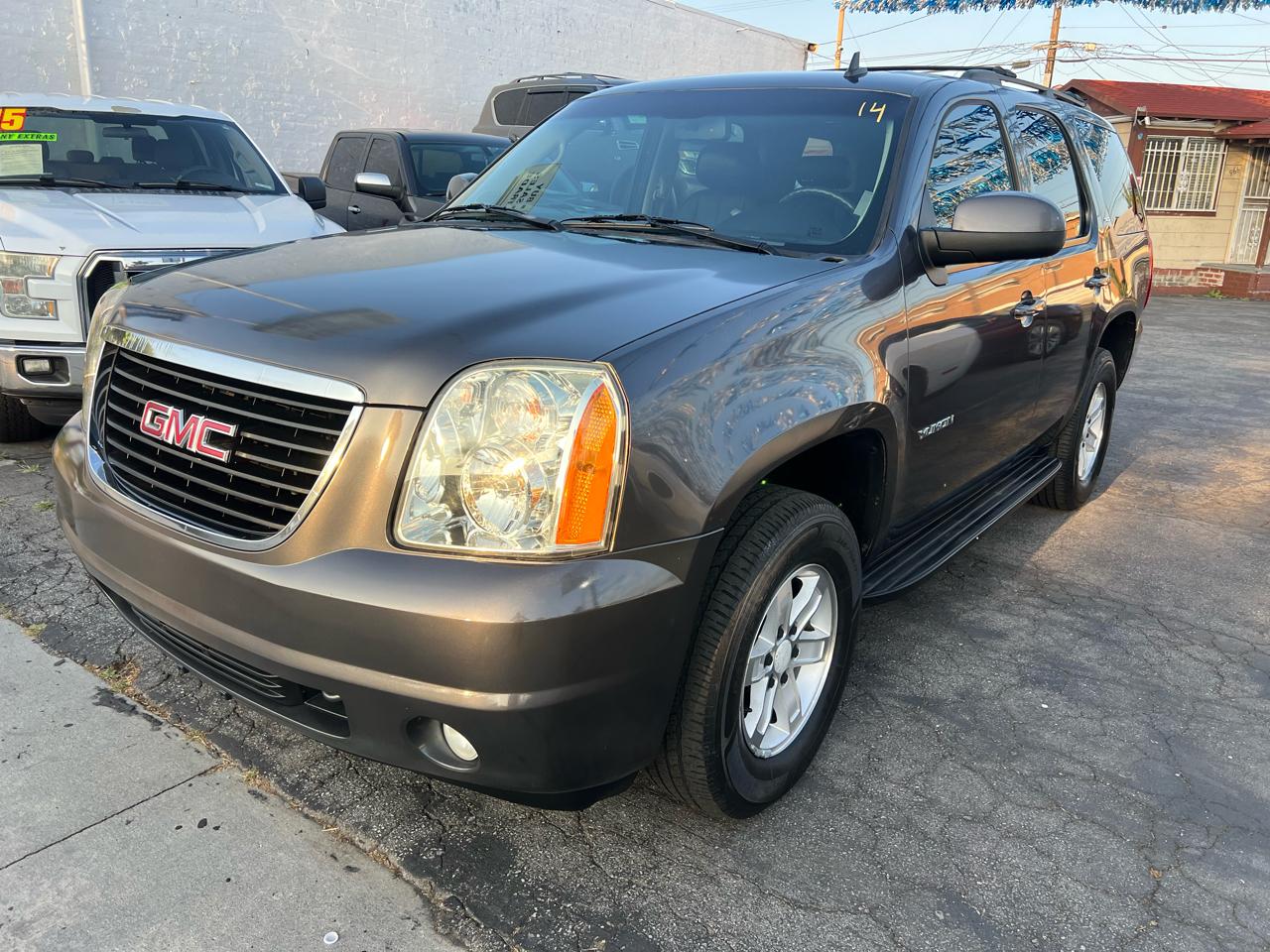 GMC Yukon SLT1 2WD 2010