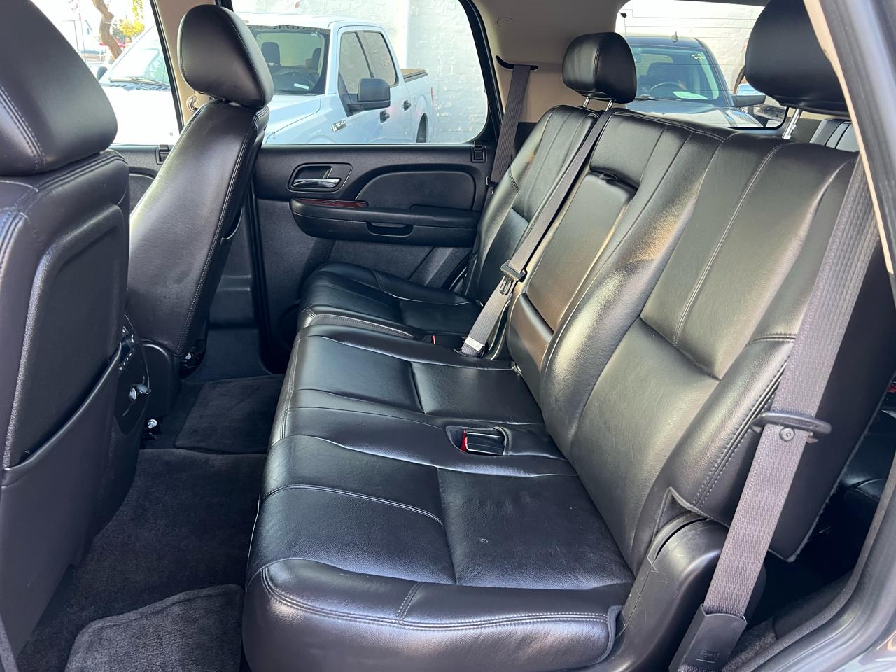 GMC Yukon SLT1 2WD 2010