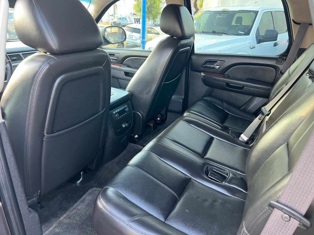 GMC Yukon SLT1 2WD 2010
