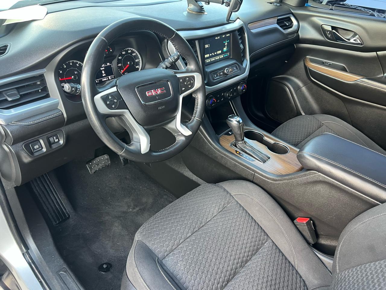 GMC Acadia SLE-1 FWD 2018