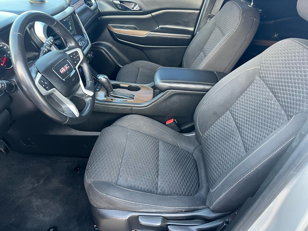 GMC Acadia SLE-1 FWD 2018