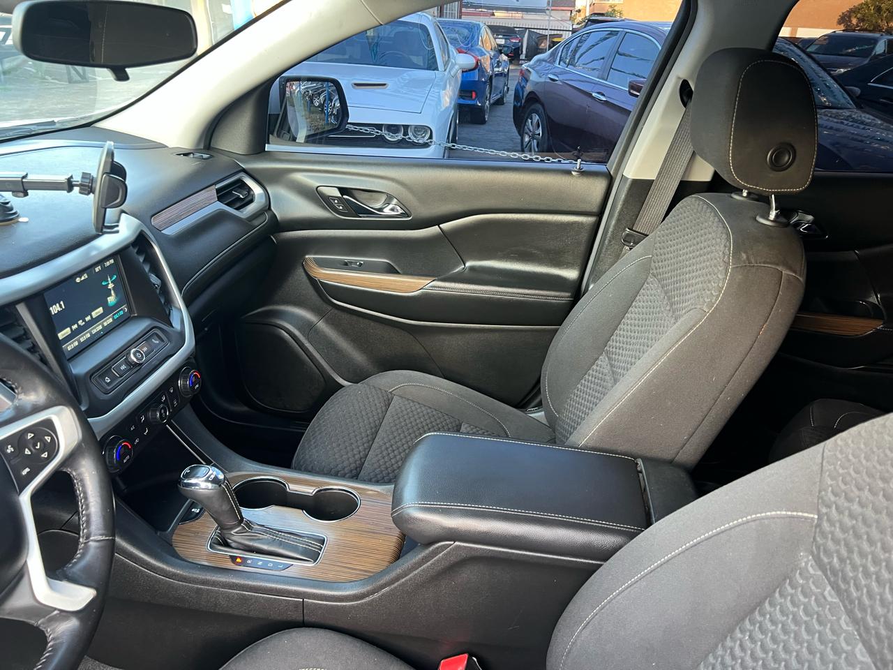 GMC Acadia SLE-1 FWD 2018