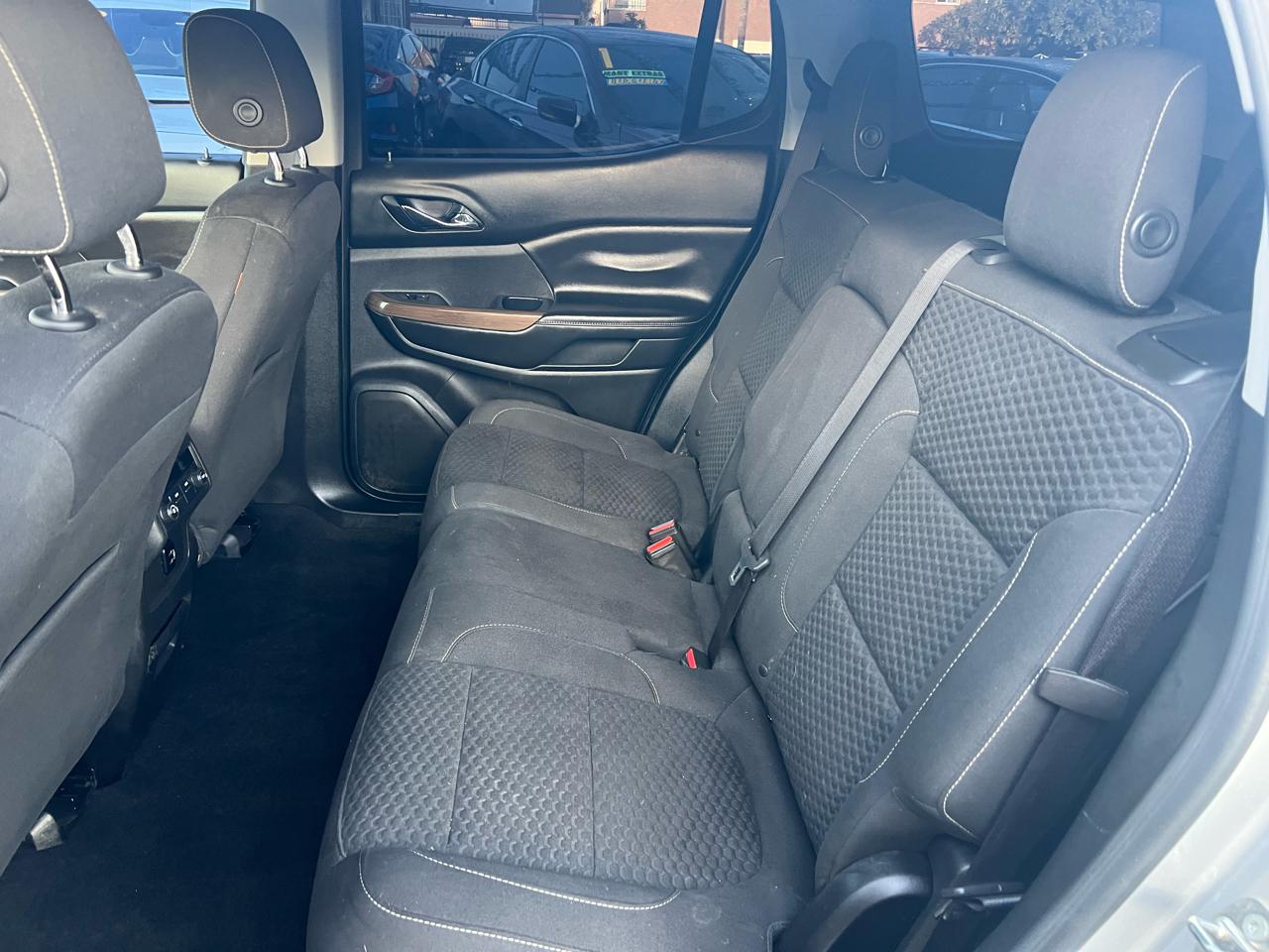 GMC Acadia SLE-1 FWD 2018
