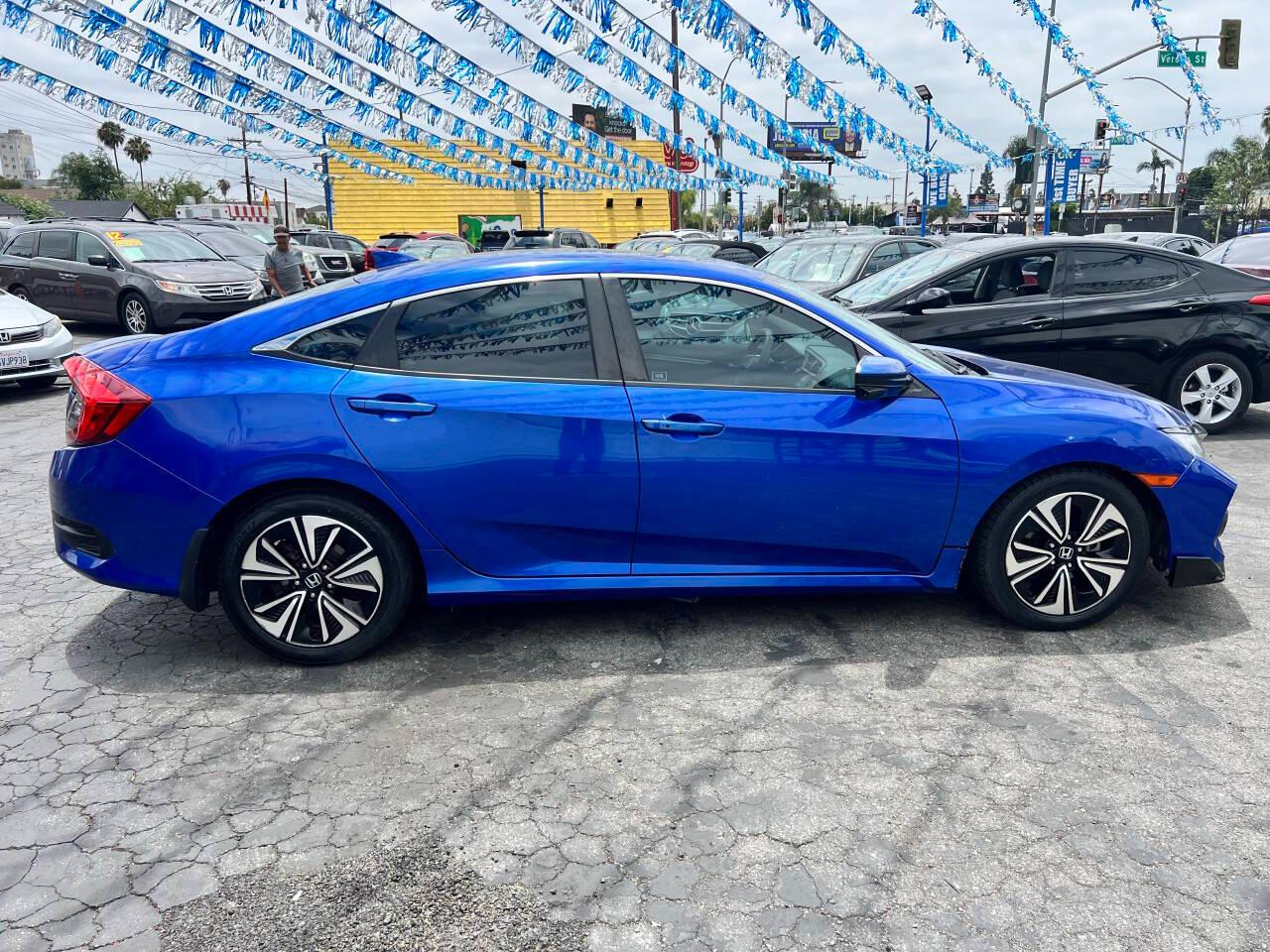Honda Civic EX-T Sedan CVT 2016