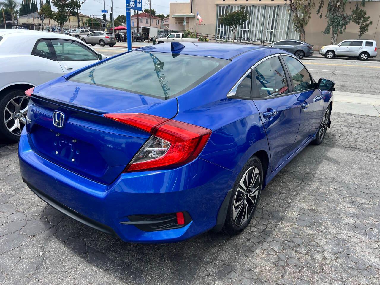 Honda Civic EX-T Sedan CVT 2016