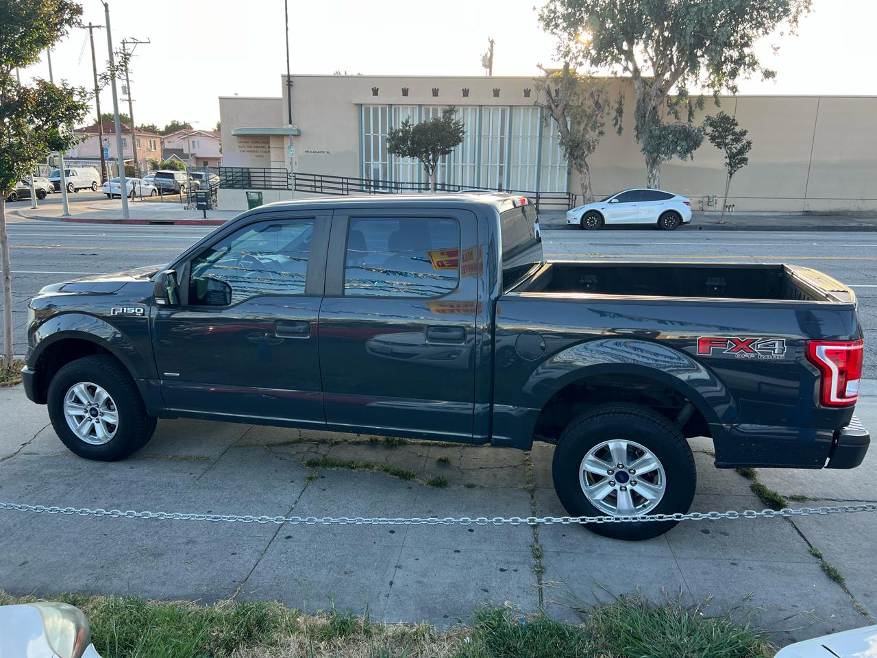 Ford F-150 Lariat SuperCrew 5.5-ft. Bed 4WD 2016