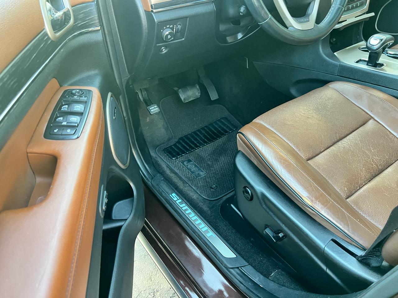 Jeep Grand Cherokee Summit 4WD 2015