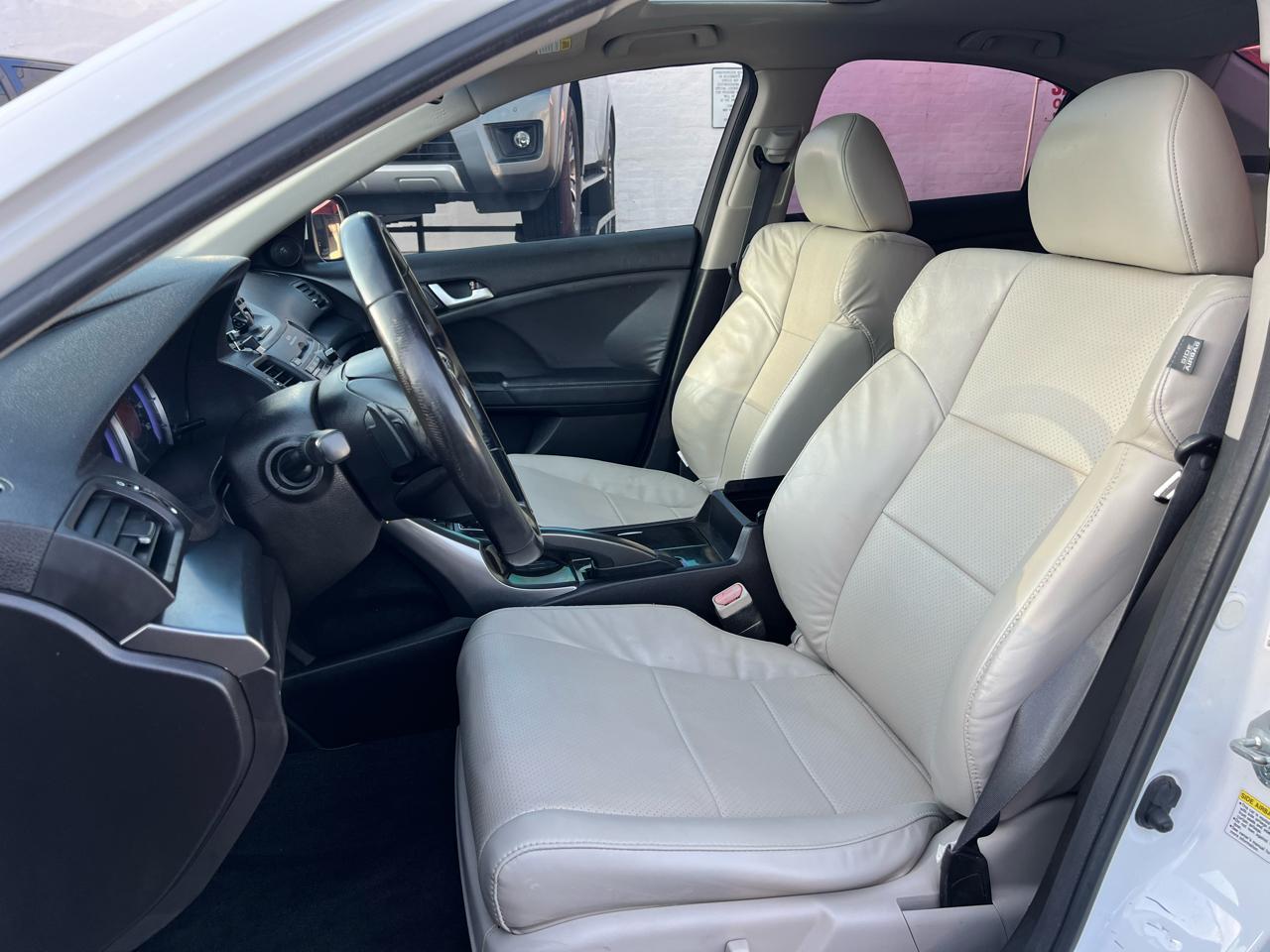 Acura TSX 5-speed AT 2013
