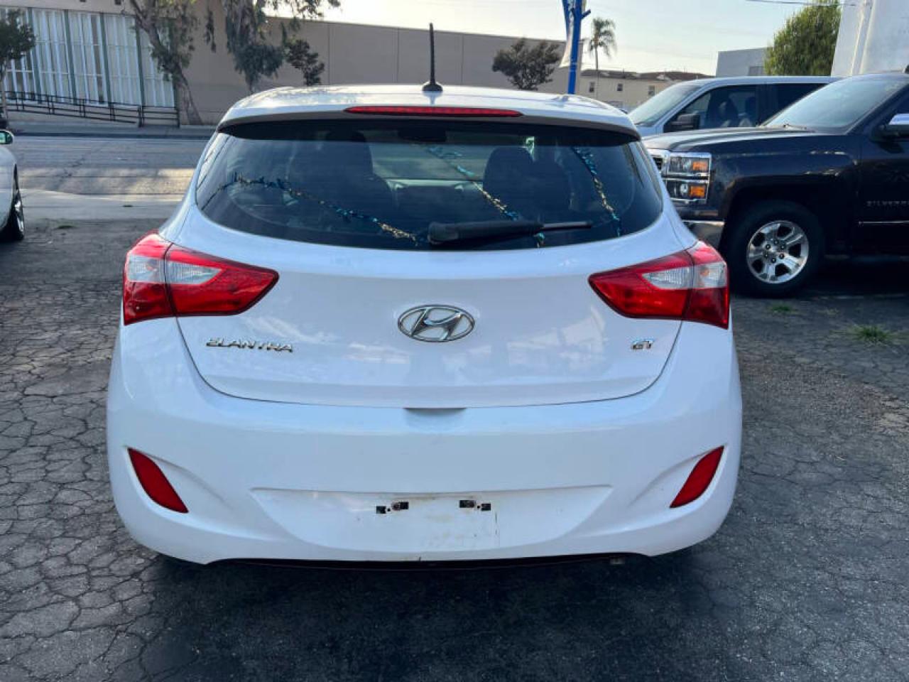 Hyundai Elantra GT A/T 2015