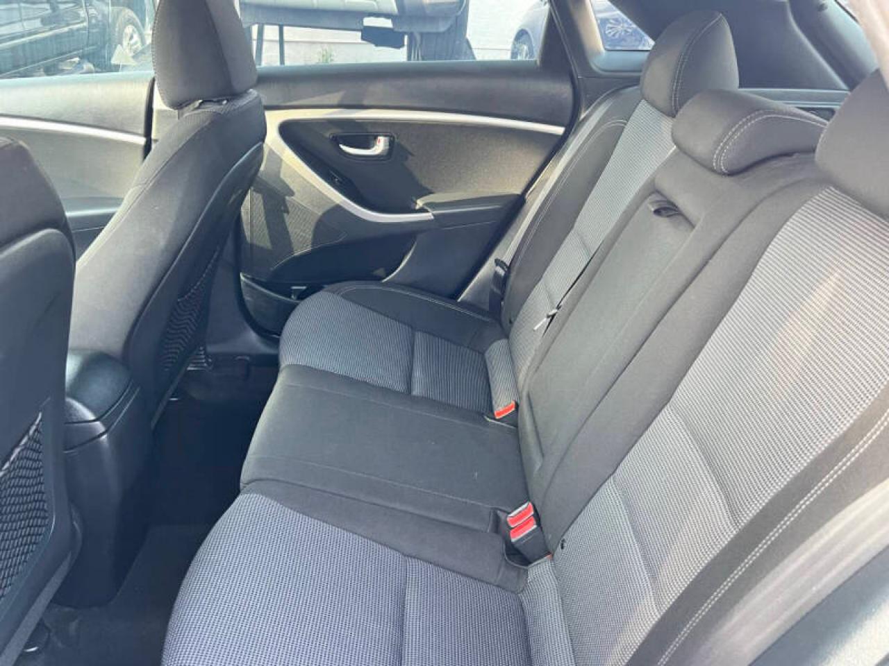 Hyundai Elantra GT A/T 2015