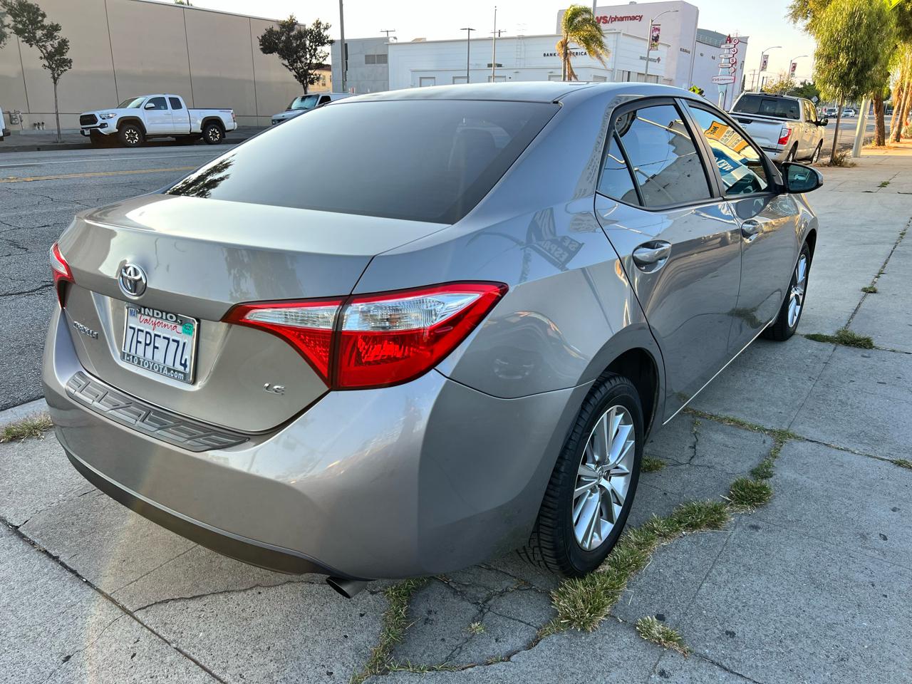 Toyota Corolla S Premium CVT 2014