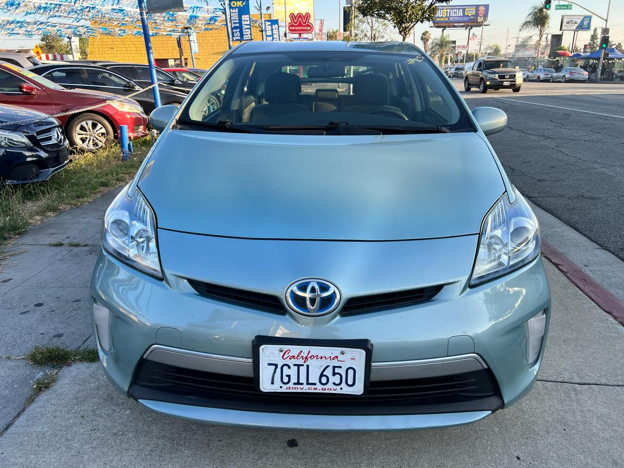 Toyota Prius Plug-In 2014