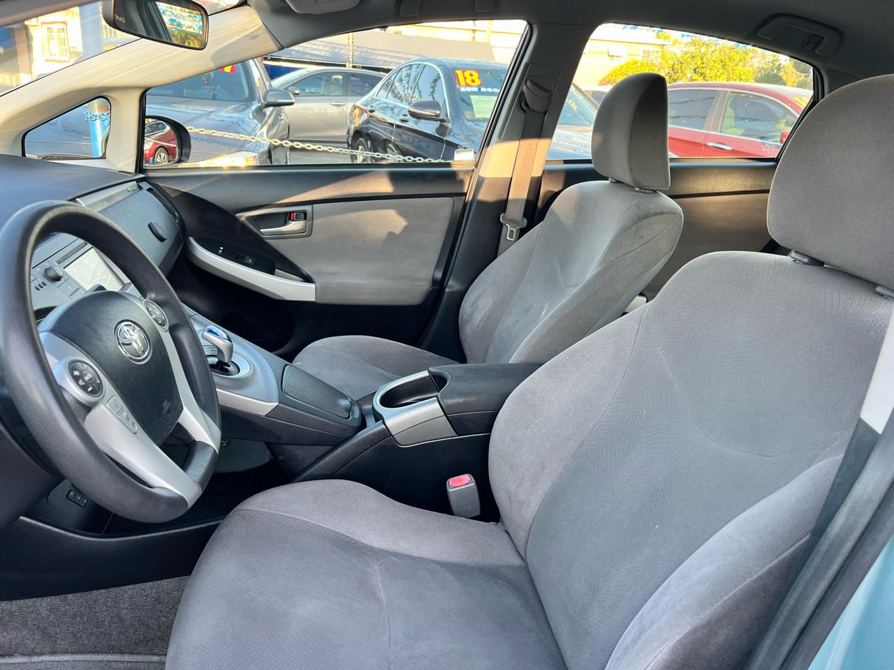 Toyota Prius Plug-In 2014