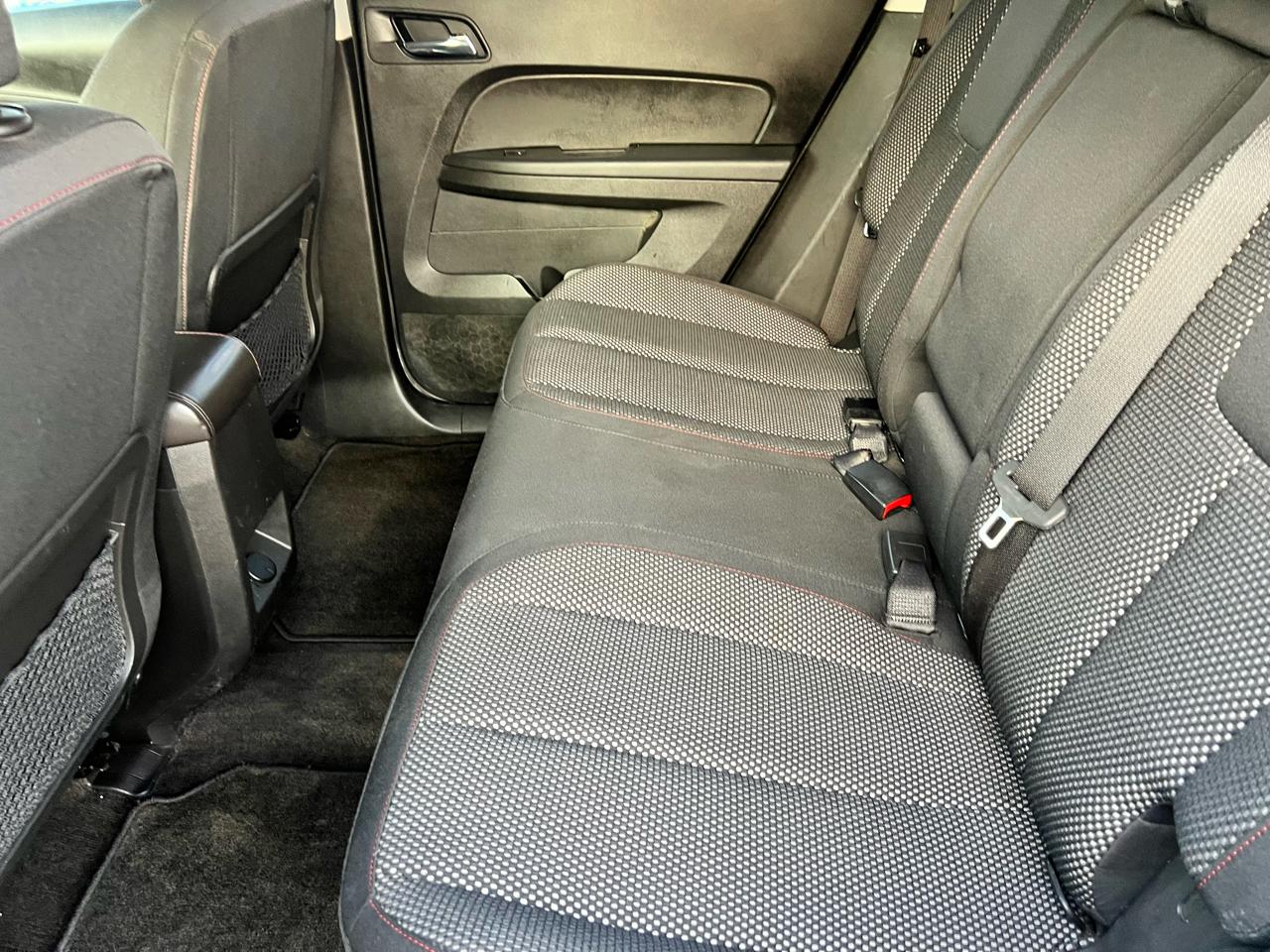 Chevrolet Equinox 1LT 2WD 2011