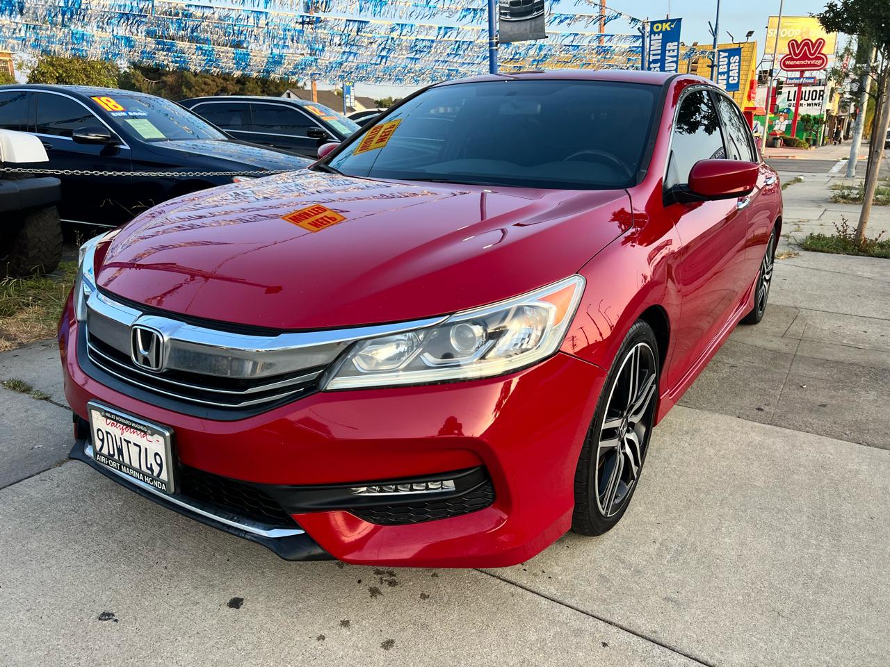 Honda Accord 4dr Sedan 5-Spd EX w/Leather 2017