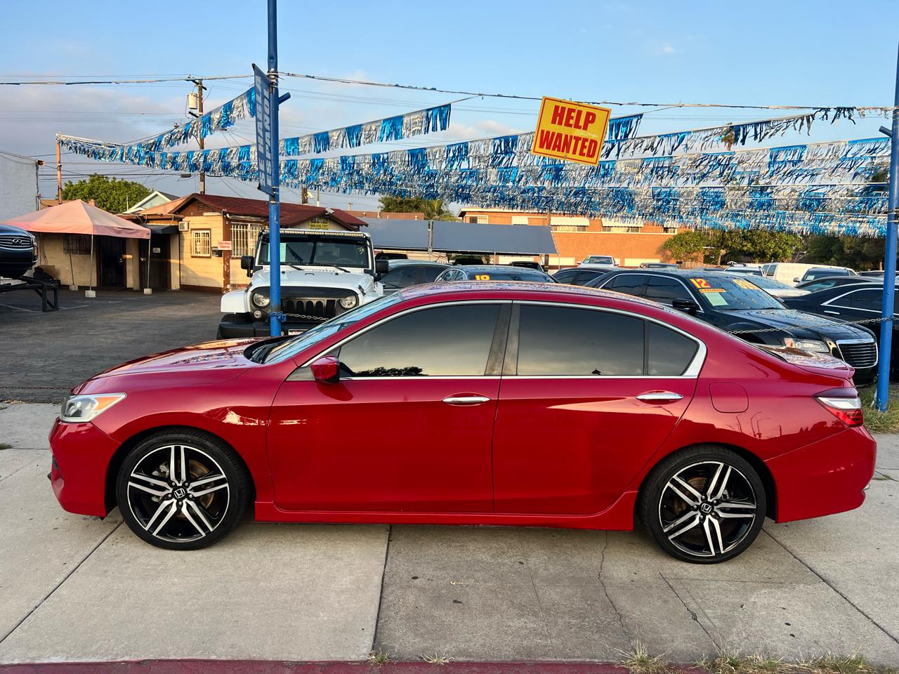 Honda Accord 4dr Sedan 5-Spd EX w/Leather 2017